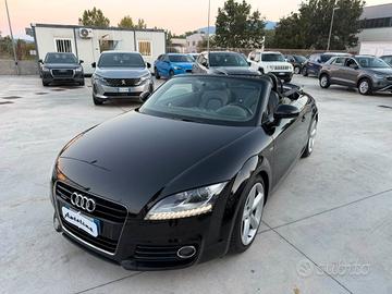 Audi TT 2.0 Tdi -QUATTRO- CABRIO ( S LINE )
