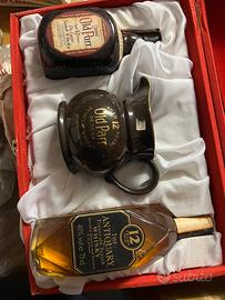 The Antiquary e Old Parr Whisky