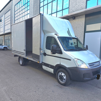 Iveco 35c12cc2.3hpi. cassa in alluminio 4.40m