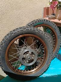Coppia ruote Scrambler 125 2020 R18/R17