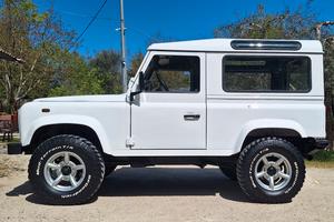 Land Rover Defender 90 td5 