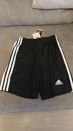 pantaloni corti Adidas
