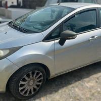 FORD FIESTA (SOLO RICAMBI)