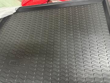 VASCA BAGAGLIAIO  AUDI Q2 Originale