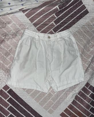 pantaloncini corti bianchi