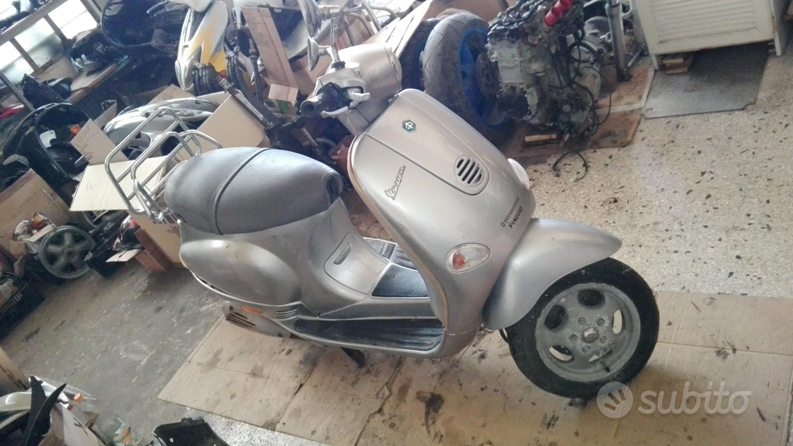 Subito TUTTO RICAMBI USATI SCOOTER MOTO Ricambi piaggio vespa