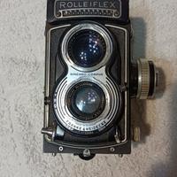 Rolleiflex, Yashica, Canon, corredo fotografico