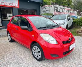 Toyota Yaris 1.0 SOL 5P NEOPATENTATI GARANZIA