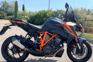 Ktm 1290 superduke GT 2020