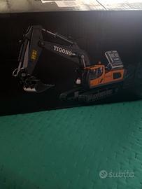 escavatore giocattolo radiocomandato