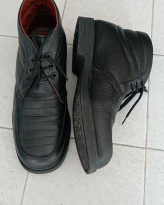 SCARPE UOMO NUMERO 42