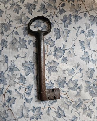 Chiave di ferro antica 