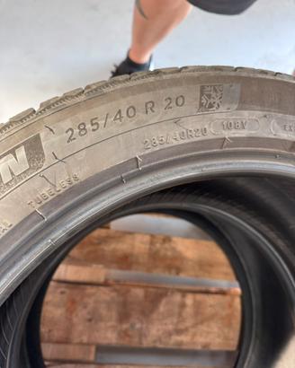 Ruote invernali Michelin al 70% GL C350 Mercedes
