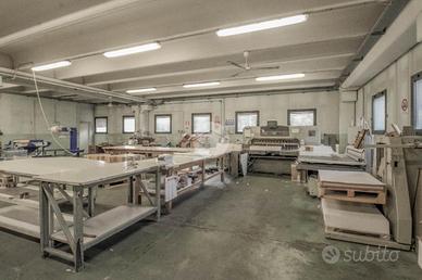 CAPANNONE A SECUGNAGO