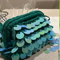 Pochette clutch bag a uncinetto con paliettes