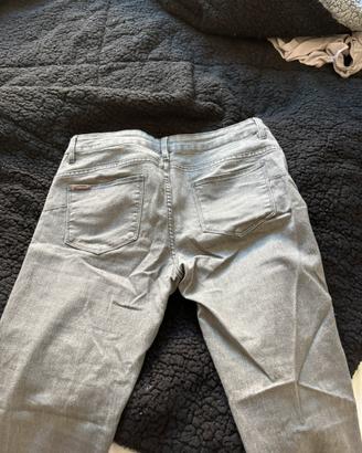 pantaloni da donna