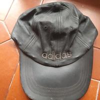 Cappellino Adidas in pelle nero