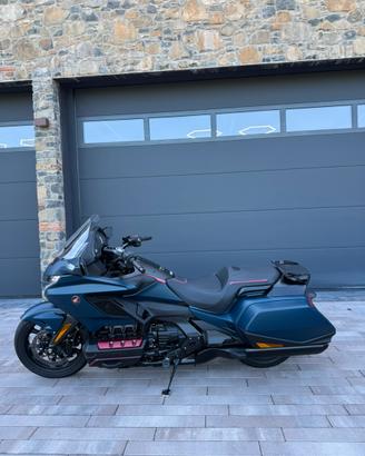 Honda Goldwin bagger