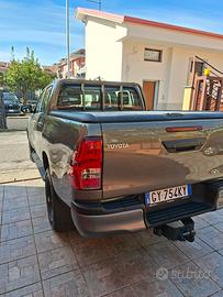 hilux toyota praticamente nuovo