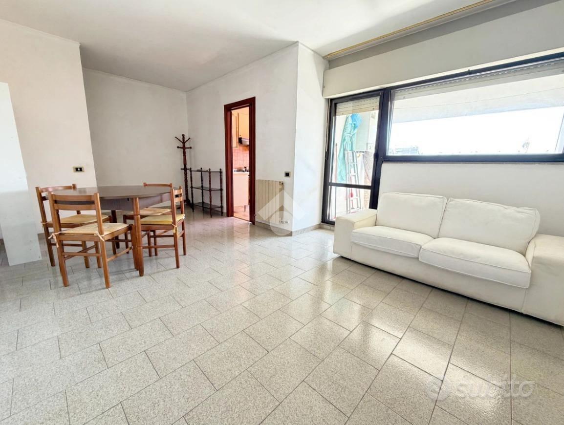 Apartment in Roma, Tor de' Cenci - Vista 3