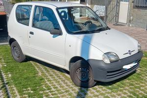 fiat 600 anno 2008