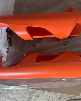 Parasteli Ufo Plast per KTM SX