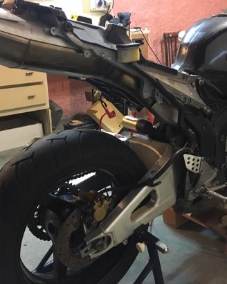 Cbr 600 rr 03/04
