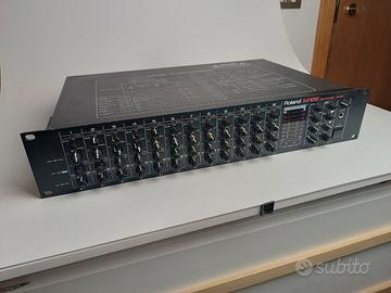 Mixer Roland M12 E