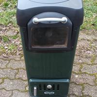 Stufa ARGO tipo Bruciatutto da 6 kw
