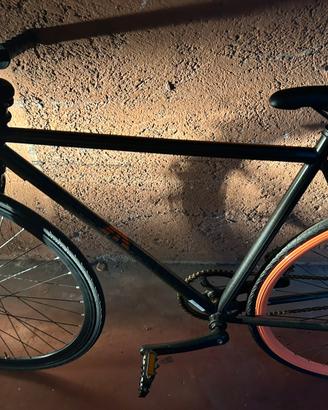 Bicicletta Giorgio Armani