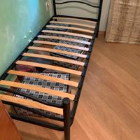 Letto singolo con materasso memory