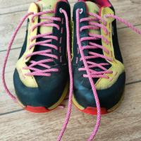 scarpe trekking n.37,5