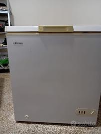 Congelatore a pozzetto 156 L
