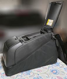 Bracciolo Posteriore Removibile e Vano Ford Fusion