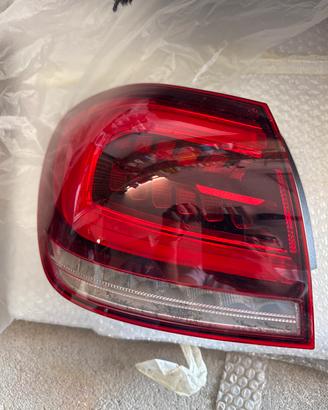 Faro posteriore sinistro classe a w177