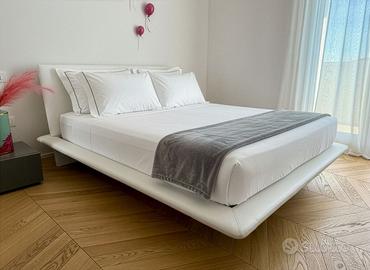 Letto matrimoniale sospeso Presotto