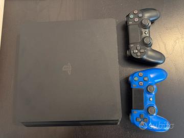 Ps4 con due controller