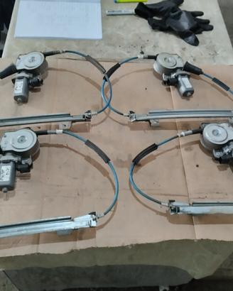 I Motorino alzavetro ant e post Multipla 1e2serie