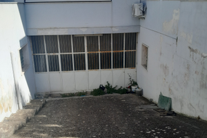 Locale mq 250 per adibire ad attività o deposito