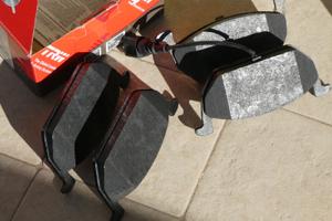 VW Golf VII Pattini Anteriori - TRW Cotec GDB2080