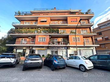 Bravetta - locale commerciale