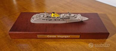 Modellino nave Costa Voyager
