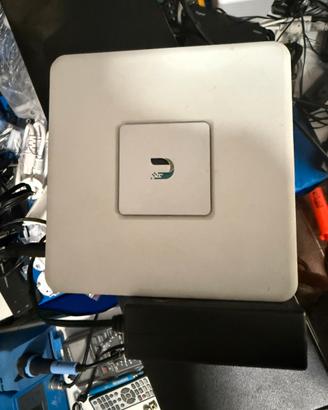 Router ubiquit