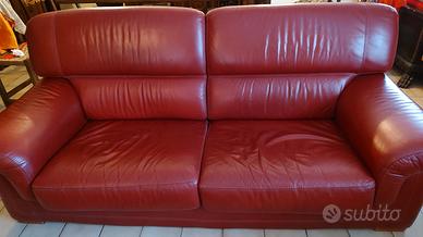 Divano in pelle rossa 3 posti