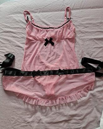 Completo notte Babydoll rosa in pizzo con minigonn