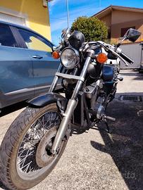Moto Honda VT 750S