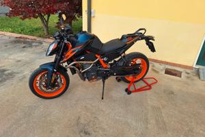 KTM 890 Duke - 2022