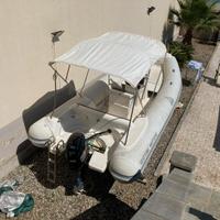 Gommone 6 metri con motore yamaha 40-70