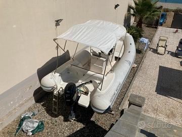 Gommone 6 metri con motore yamaha 40-70