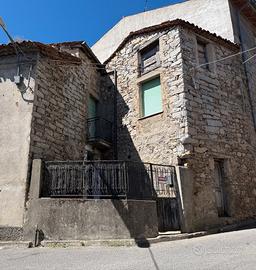 Vendita Casa 130 mq Fonni - Centro Storico